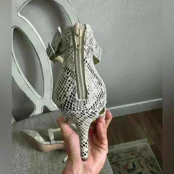 Sole Society Edlyn Snakeskin Pump Size 8.5 - Picture 7 of 7